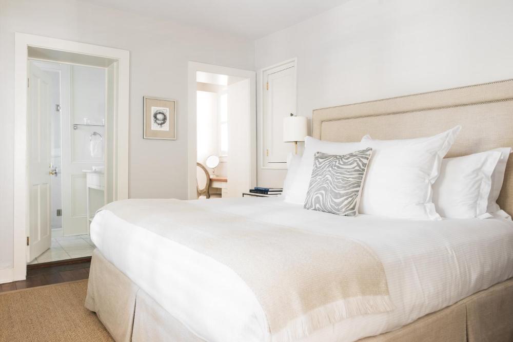 Garden Suite interior